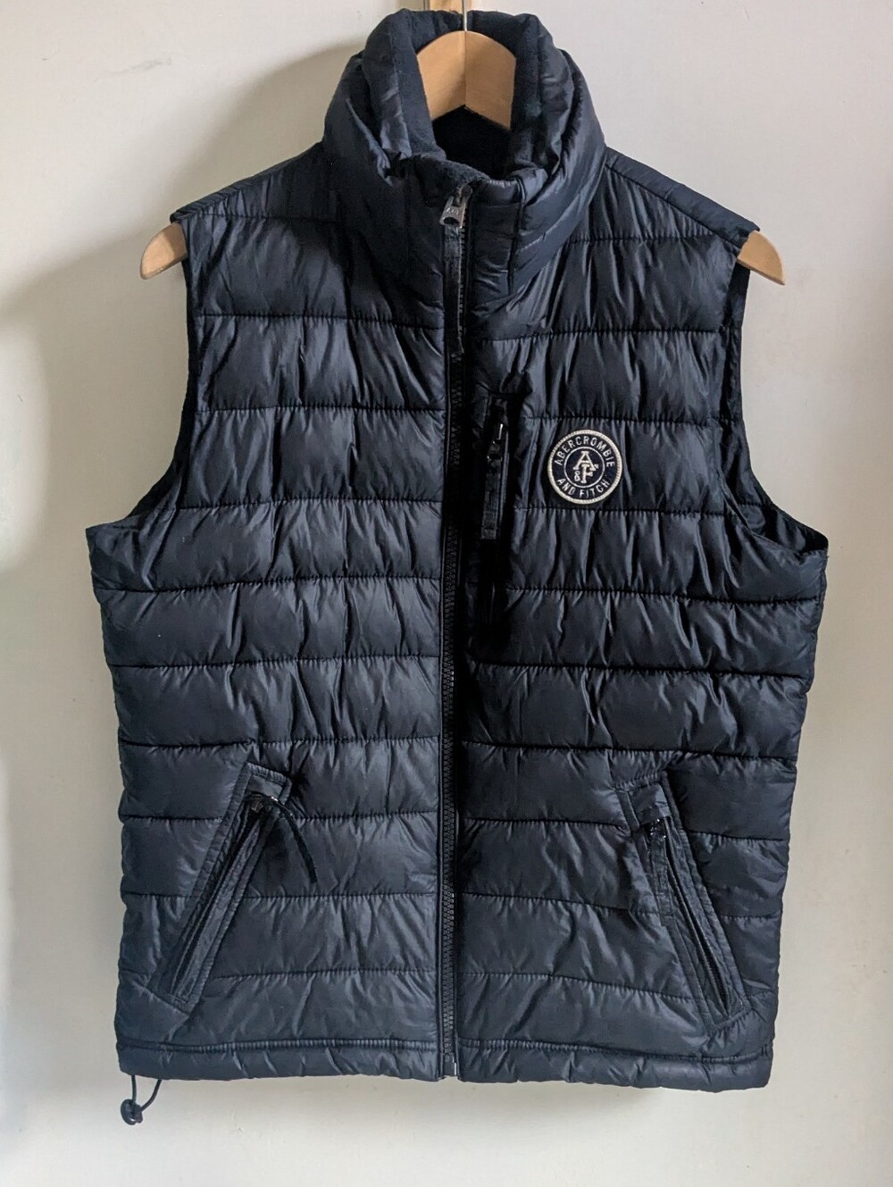 Abercrombie Vest Black Synthetic Full Small